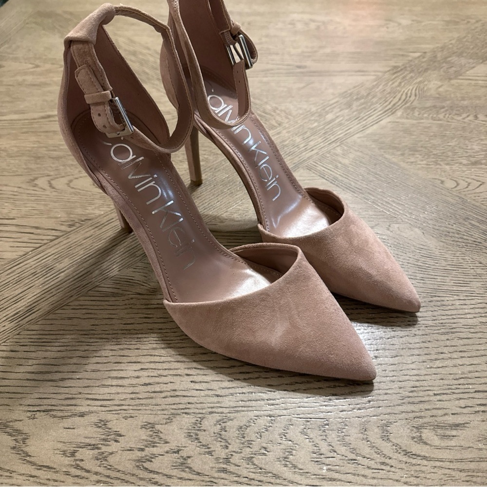 Woman's Heels Calvin Klein Hilda Size 10